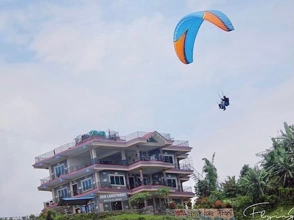 Front view of the lodge building